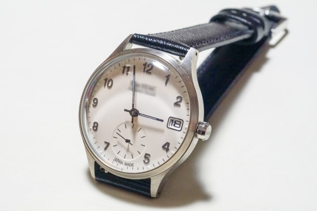 腕時計 - 革ベルト